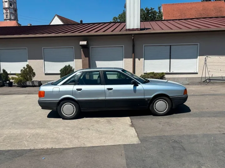 Audi 80
