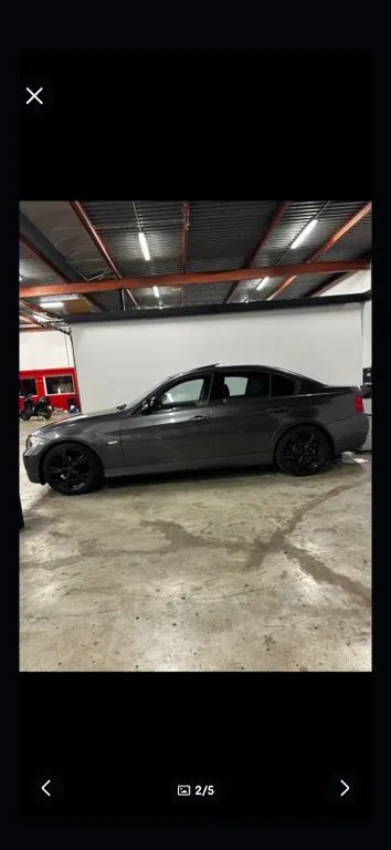 BMW 320