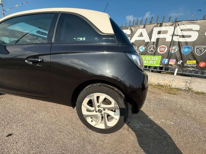 Opel Adam
