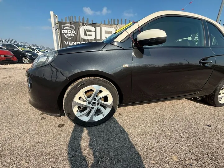 Opel Adam