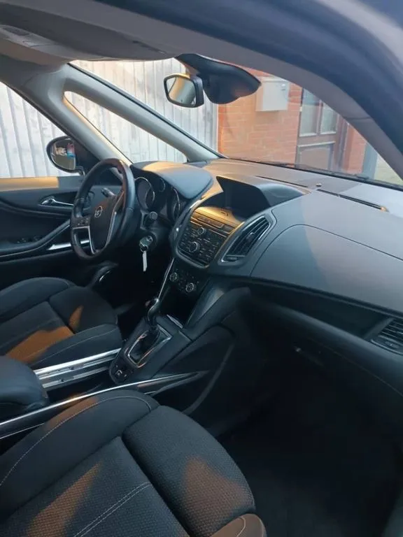 Opel Zafira Tourer