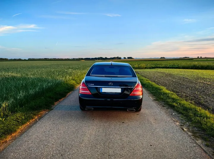 Mercedes-Benz S 500