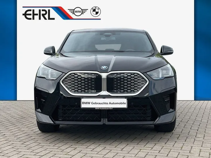 BMW iX2