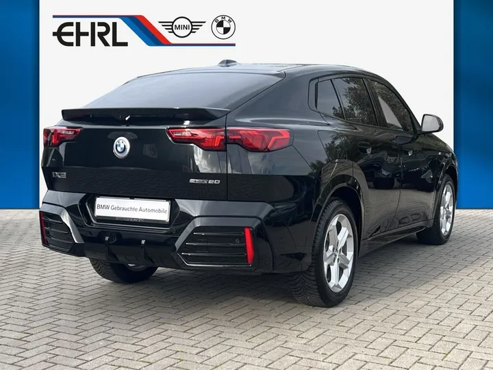 BMW iX2