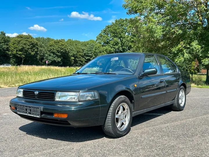 Nissan Maxima