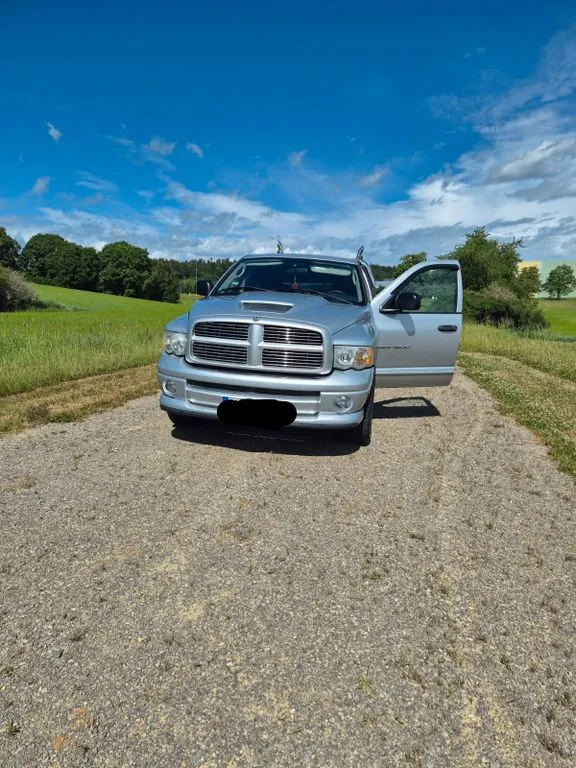 Dodge RAM