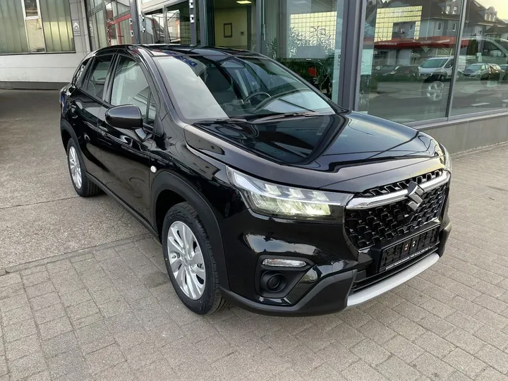 Suzuki (SX4) S-Cross