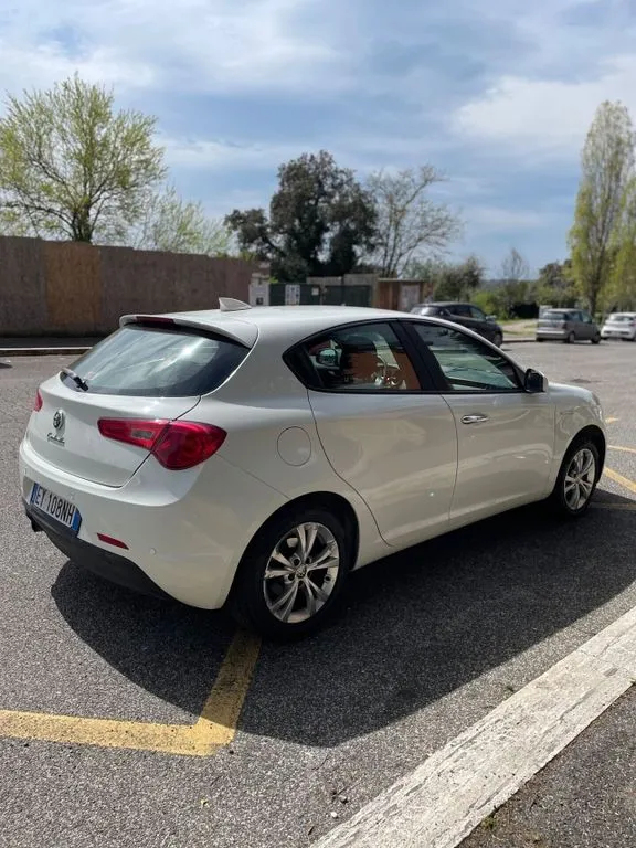 Alfa Romeo Giulietta