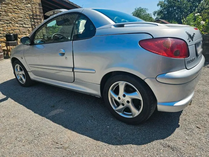 Peugeot 206