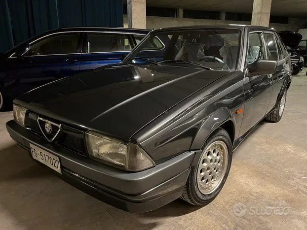Alfa Romeo 75