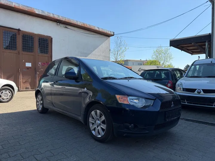 Mitsubishi Colt