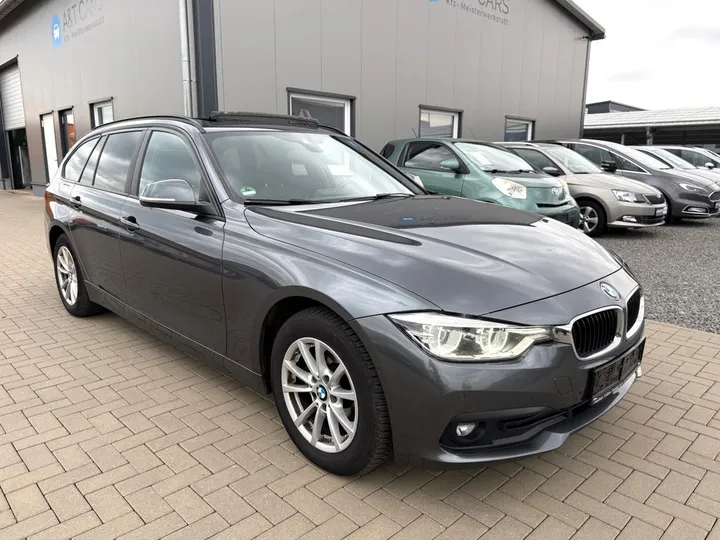 BMW 320