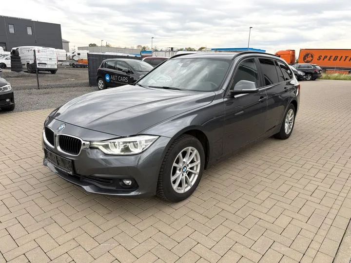 BMW 320