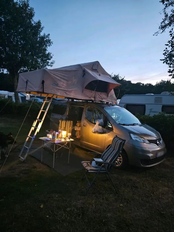 Nissan Evalia