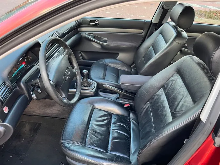 Audi 80