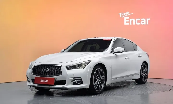 Infiniti Q50