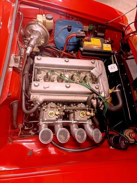 Alfa Romeo GT