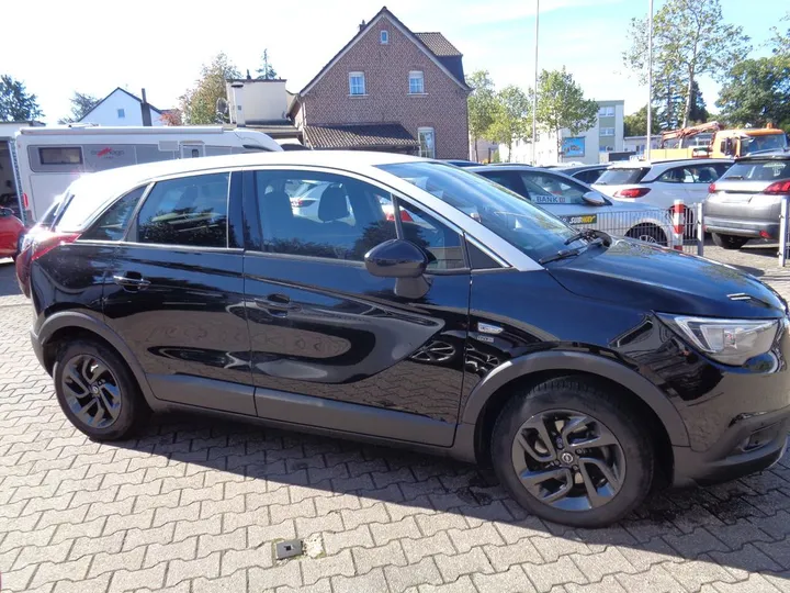 Opel Crossland (X)