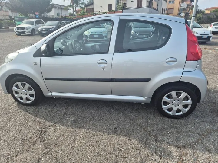 Peugeot 107