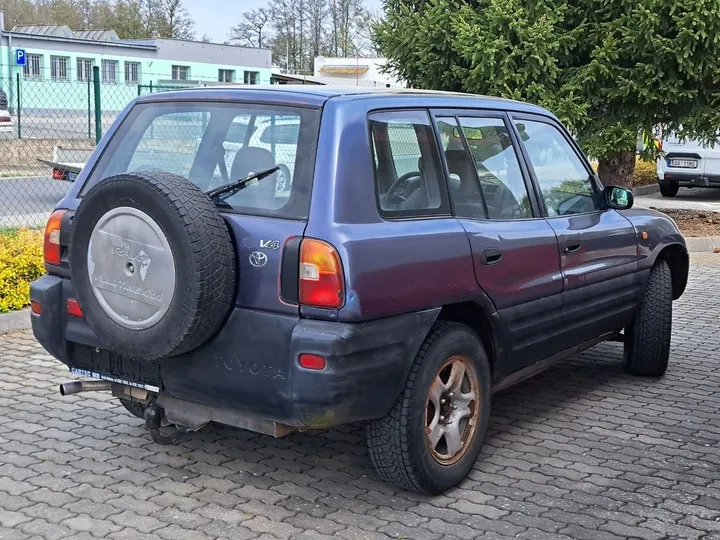 Toyota RAV 4