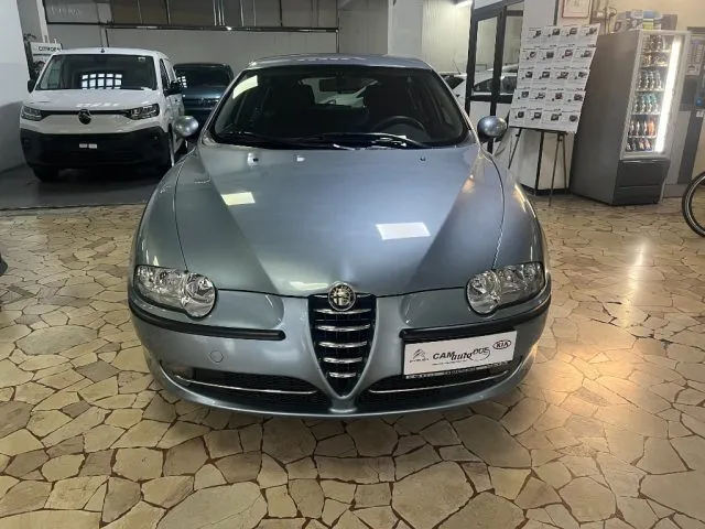 Alfa Romeo 147