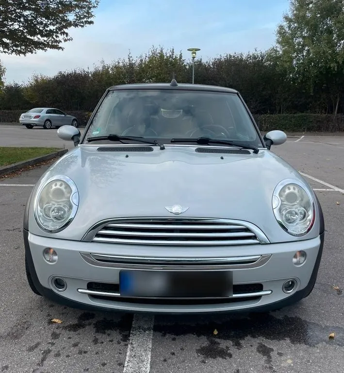 MINI Cooper Cabrio