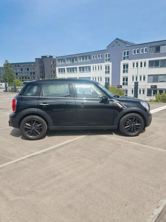 MINI Countryman S (Cooper)