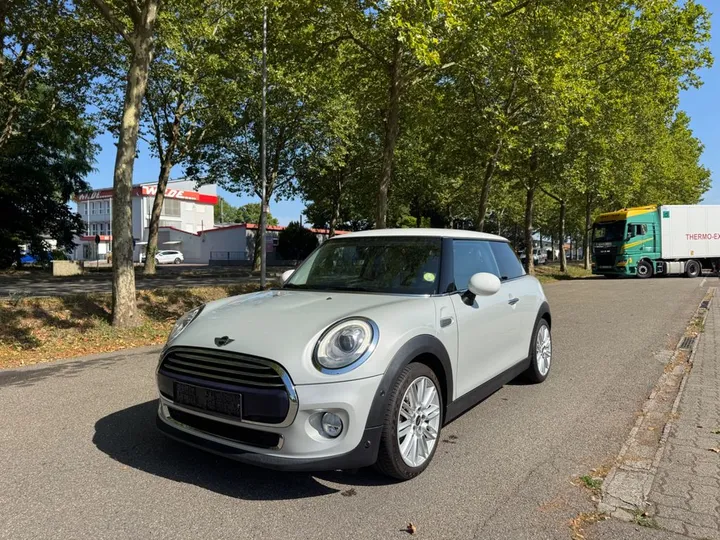 MINI Cooper D