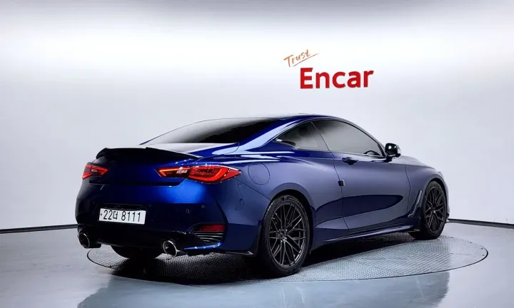 Infiniti Q60
