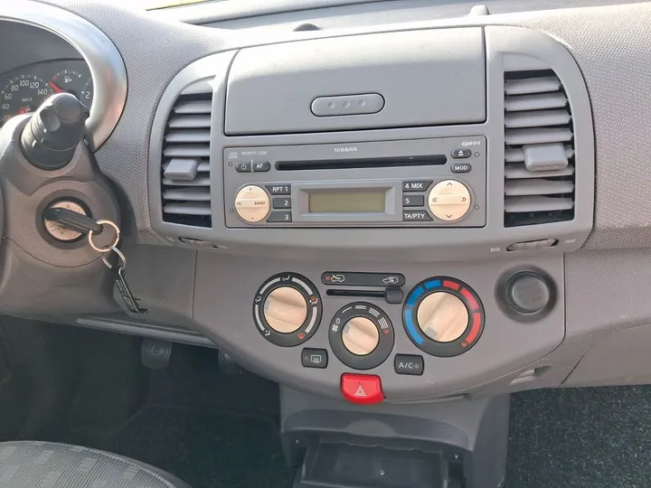 Nissan Micra