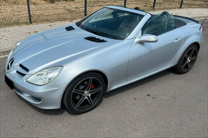 Mercedes-Benz SLK 200