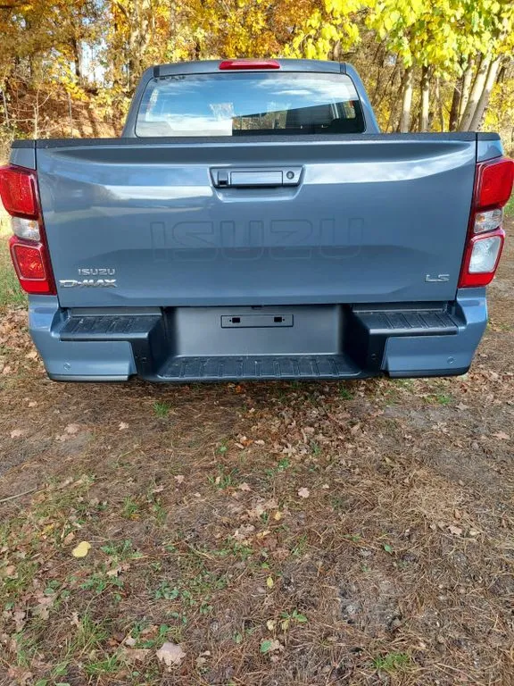 Isuzu D-Max