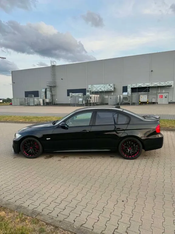 BMW 335
