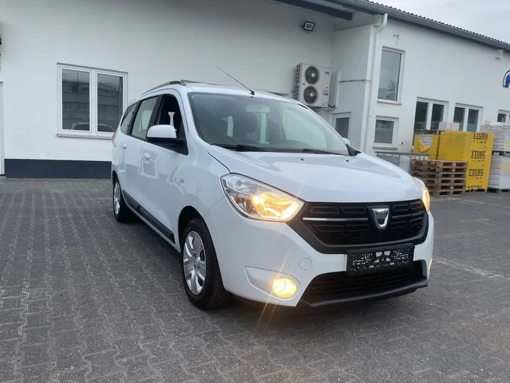 Dacia Lodgy