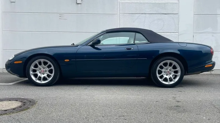 Jaguar XKR