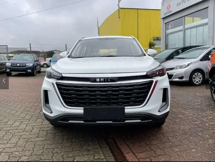 BAIC Senova X35