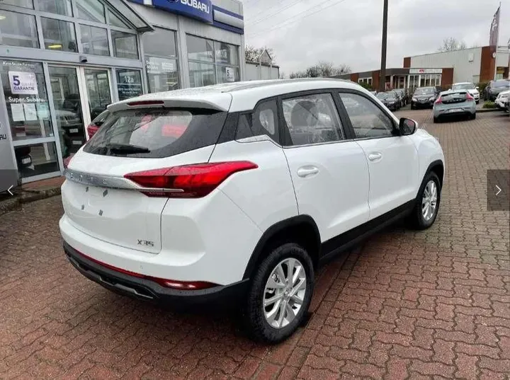 BAIC Senova X35