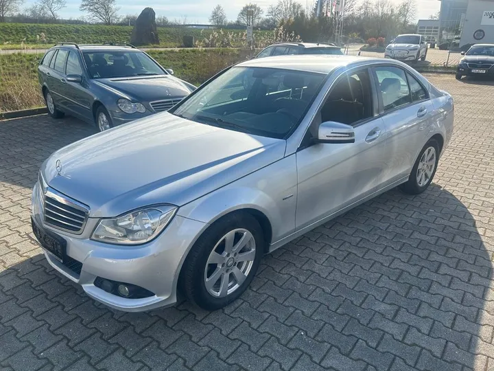 Mercedes-Benz C 180