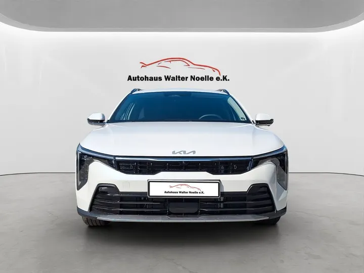 Kia K4