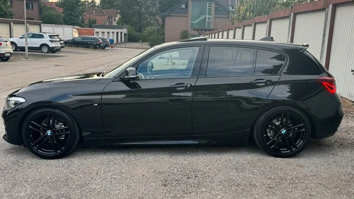 BMW 118