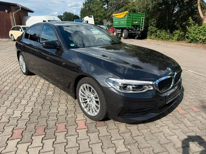 BMW 520