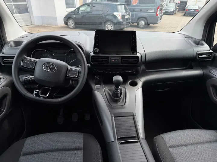 Toyota Proace City (Verso)