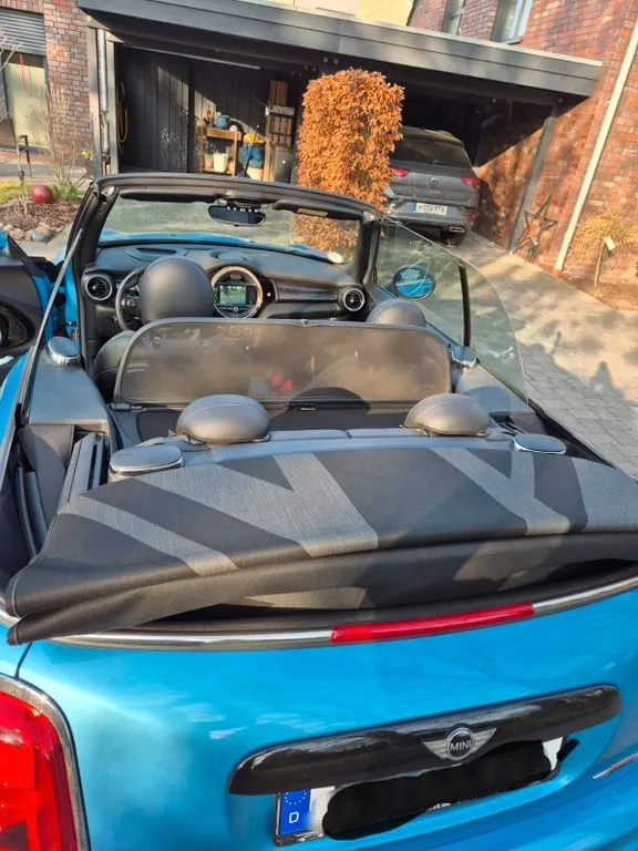 MINI John Cooper Works Cabrio