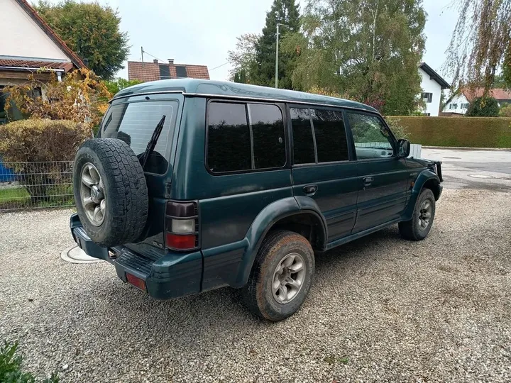 Mitsubishi Pajero