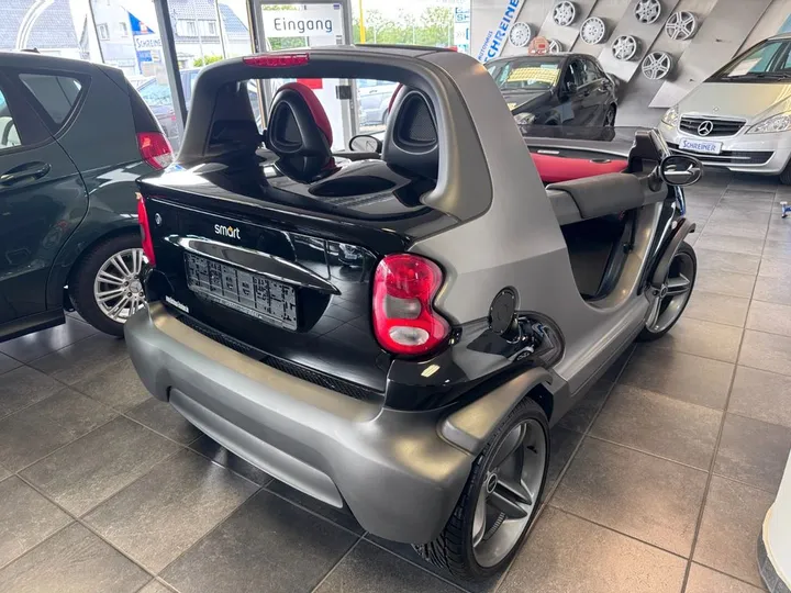 Smart Crossblade