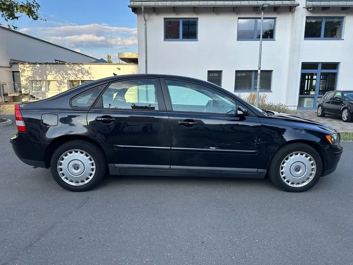 Volvo S40