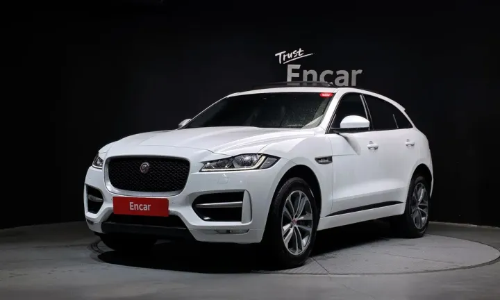 Jaguar F-PACE