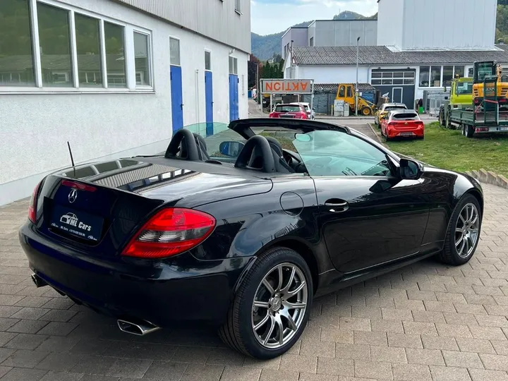 Mercedes-Benz SLK 280