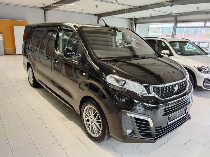 Peugeot Traveller