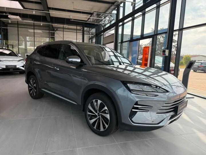 BYD SEAL U